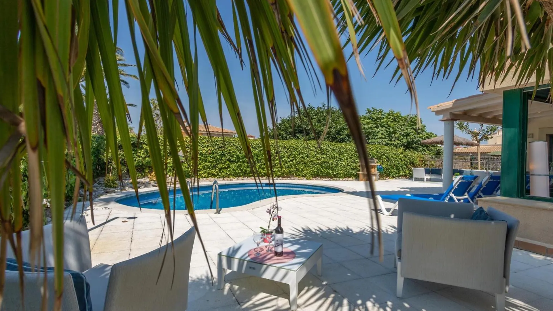 Casa De Lujo En Primera Linea: Piscina, A/A, Wi-Fi, Barbacoa, Jardin, 50M De La Playa. - Es-89-113 Sant Pere Pescador Tatil Evi